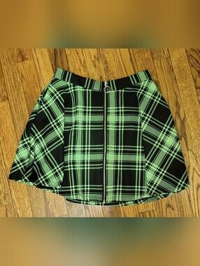 Hot Topic Skater Skirt Green